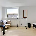 Semesterbostad 22-bedroom In Henne