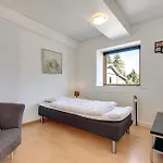 22-bedroom In Henne Semesterbostad *