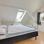 22-bedroom In Henne