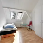 22-bedroom In Henne Semesterbostad Henne Strand
