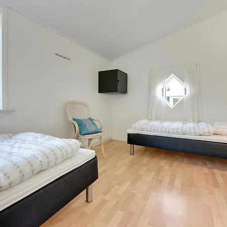 22-bedroom In Henne Дом отдыха