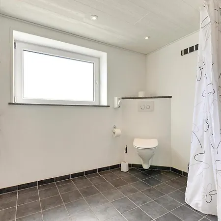22-bedroom In Henne