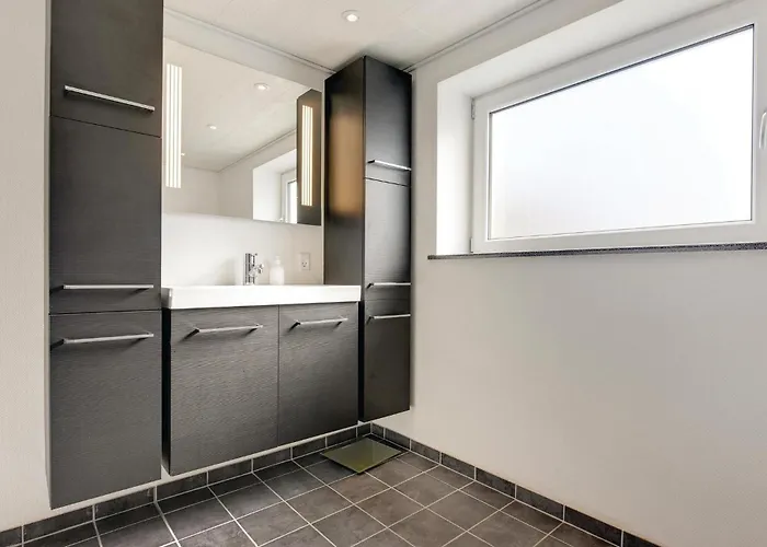 22-bedroom In Henne