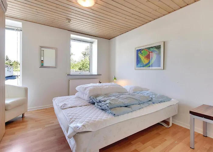 22-bedroom In Henne * Henne Strand